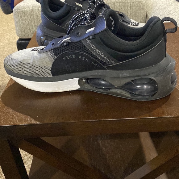 Men’s Nike Air Max Shoes (Size 14) (Used) - Picture 2 of 4
